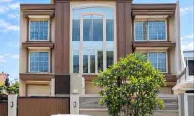 dijual rumah jemursari