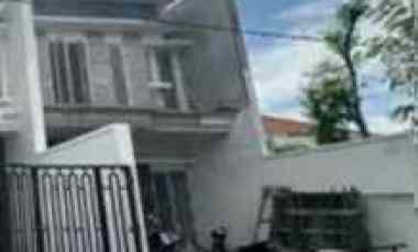 dijual rumah jemursari selatan