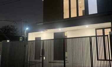 dijual rumah ji babatan pantai utara