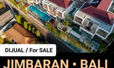 Dijual 3900 m2 Villa Jimbaran Bali - Exclusive Private Swimming Pool