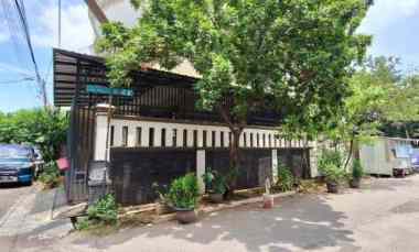 dijual rumah jl agung barat