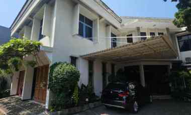 dijual rumah jl antasari raya