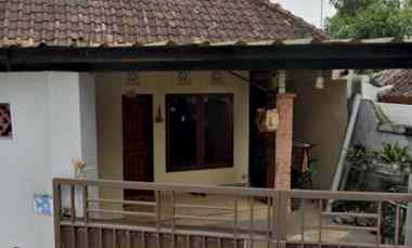 dijual rumah jl antasura