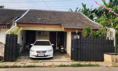 dijual rumah jl bangau