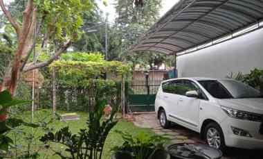 dijual rumah jl bawean