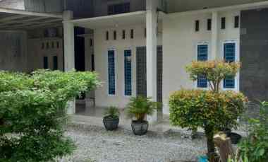 dijual rumah jl bina widya hr subrantas