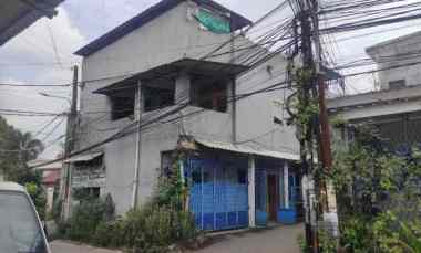 Dijual Rumah 3 Lantai Strategis di Bintara Bekasi Barat