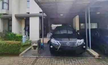 dijual rumah jl bsd raya vanya park