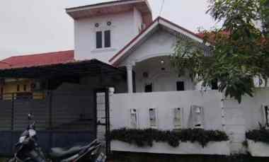 dijual rumah jl bukit barisan