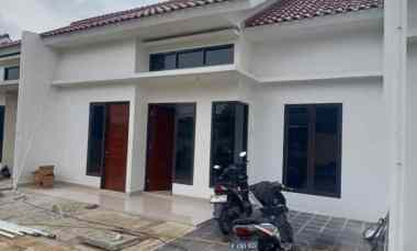 dijual rumah jl cahaya kemang permai