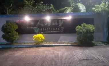 dijual rumah jl caringin