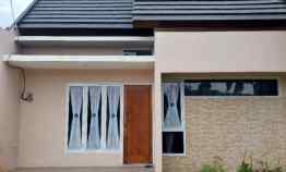 dijual rumah jl ceri