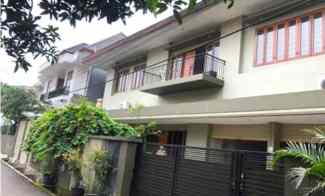Rumah 2 Lantai Dijual di Kebayoran Baru jl. Ciawi Jakarta Selatan