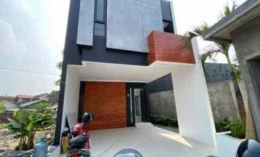 dijual rumah jl cibodas antapani bandung