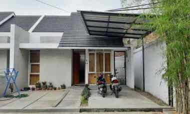 dijual rumah jl cignitri ii bojongsoang