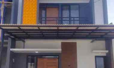 dijual rumah jl cijamil