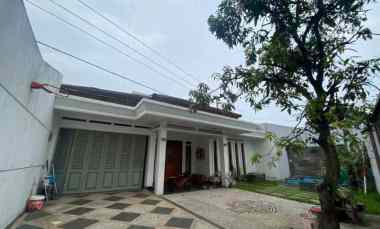 dijual rumah jl cijaura girang buahbatu