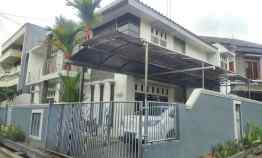 Rumah Mewah Hook dekat ke RS Persahabatan Rawamangun Jakarta Timur