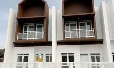 dijual rumah jl cisaranten kulon