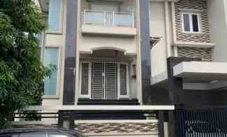 Rumah Sangat Mewah 3 Lantai Citra Garden City Jakarta Barat