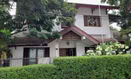 Rumah Modern Klasik di Kavling DPR RI Ciganjur Jakarta Selatan