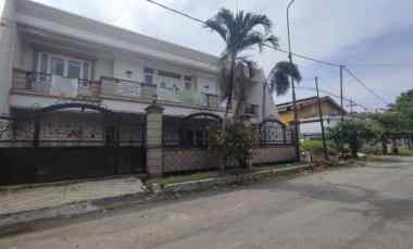 dijual rumah jl dharmahusada indah