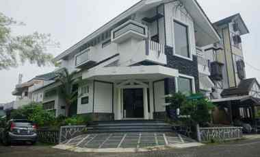 dijual rumah jl dr angka karangkobar