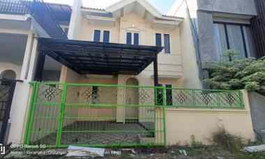 dijual rumah jl gayung kebonsari