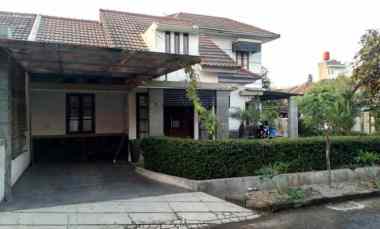 dijual rumah jl gedebage komp bumi