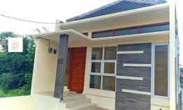 Rumah Baru 2 Lantai di Komplek Griya Pos Cinunuk Cileunyi Bandung