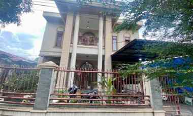 dijual rumah jl gunung sinabung