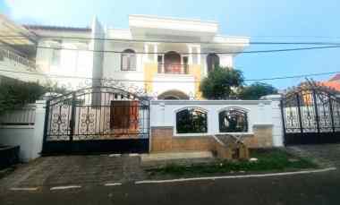 dijual rumah jl hibrida raya pondok