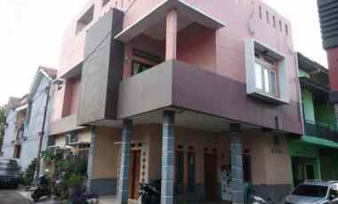 dijual rumah jl jambu cempaka putih