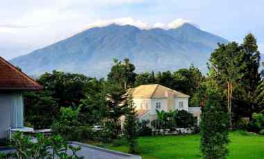 dijual rumah jl jasmine kertamaya