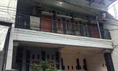 Rumah 3 Lantai dan Kosan 14 Kamar di Rawamangun Jaktim dekat ke Arion