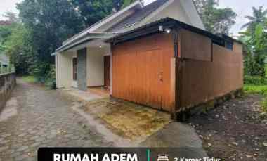 dijual rumah jl jetkol subadri