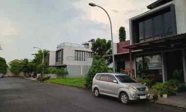 Dijual Rumah 2Lt Strategis Anti Banjir di Jagakarsa, Jaksel