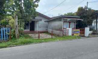 dijual rumah jl kasuari pematang