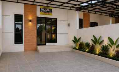 gambar dijual rumah jl kebayunan