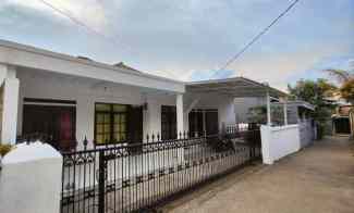 Rumah Dijual di Jl. Kihapit Barat