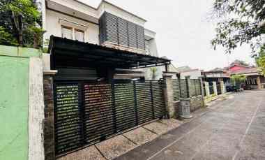 dijual rumah jl kincan raya jatibening