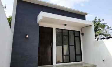 gambar dijual rumah jl kp tenggilis rt 002 rw