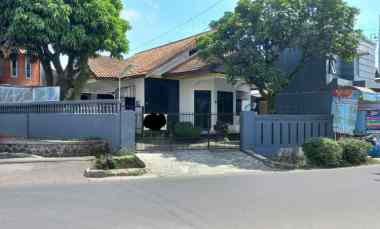 dijual rumah jl kyai h usman dhomiri
