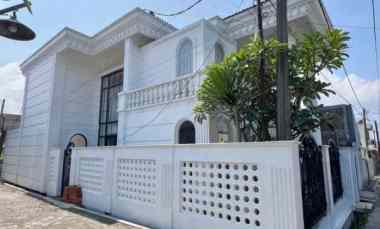 dijual rumah jl lembang