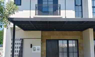dijual rumah jl leuwinanggung