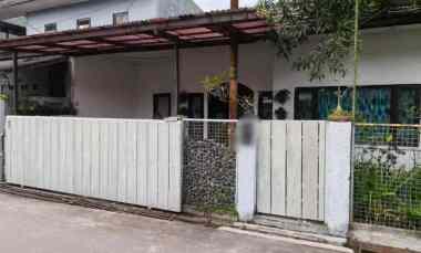 dijual rumah jl logam margacinta