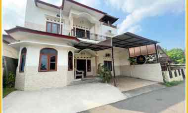 dijual rumah jl magelang karangwaru