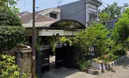 Rumah Mewah Siap Huni di Jalan Manyar Rejo Kota Surabaya