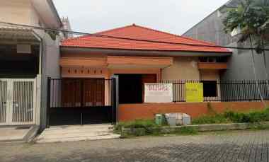 dijual rumah jl manyar tirtomoyo manyar
