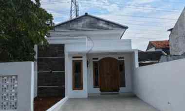 dijual rumah jl margahayu raya bandung